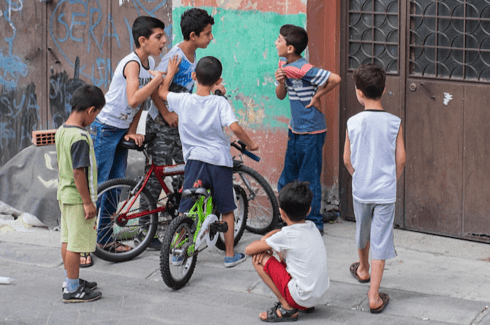 Kurdish boys arguing