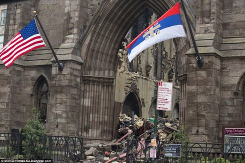 33BD768F00000578-0-image-a-93_1462202222549