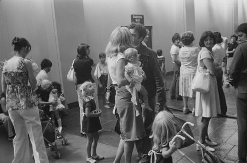 7 06-winogrand13-superJumbo