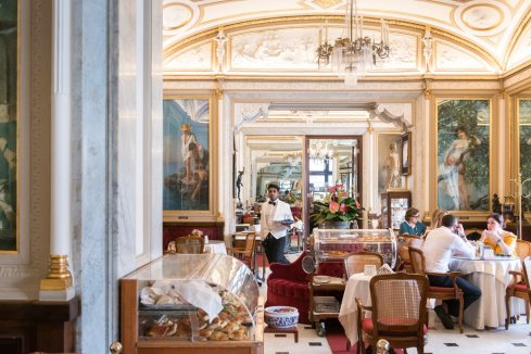 merlin_157301781_b27b5258-8b81-480b-b095-3428670eb1cb-jumbo